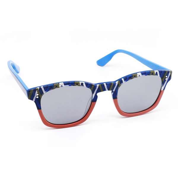 YC0451-Acetate Sunglasses with Comotec 5-Barrel Hinge, Two-Tone Color Design & Metal Pin Detail Dual-Color Laminated Frame Eyewear OEMODM-6