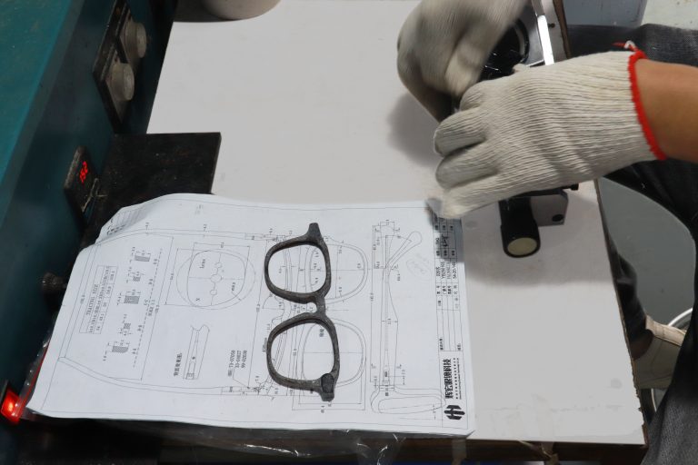 eyewear frame bending